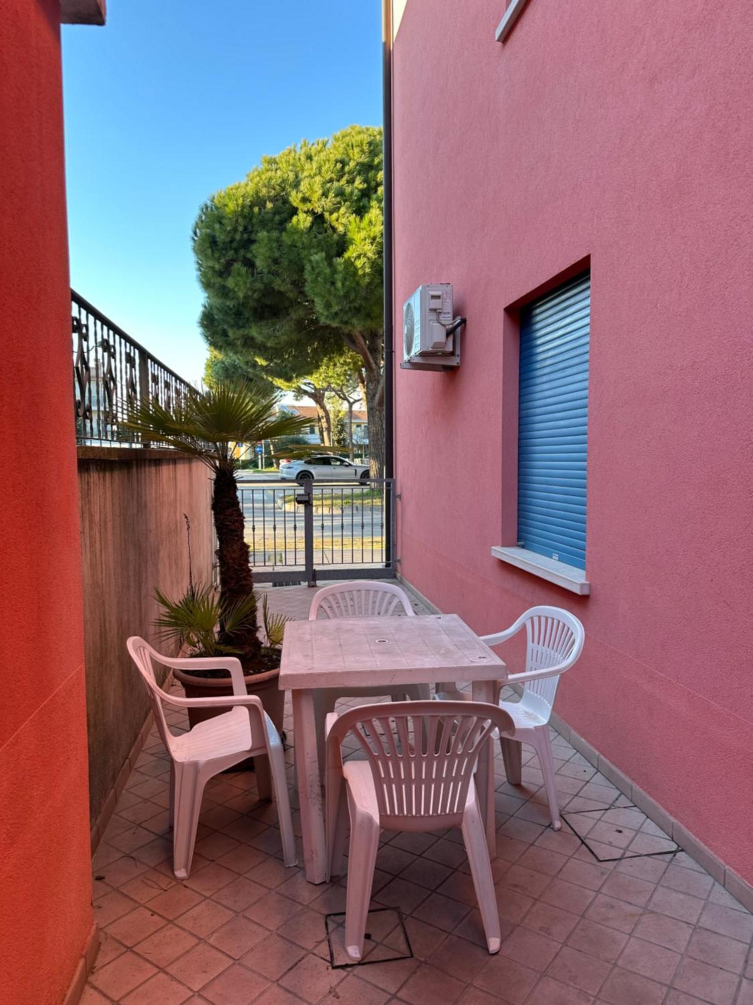 Residence Guardamar - Agenzia Cocal Καόρλε Εξωτερικό φωτογραφία